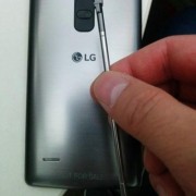 lg 有下巴的手机可以换电池？韩版lg g4多少钱到手