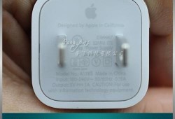 苹果5s原装充电器文字（苹果5s 充电器）