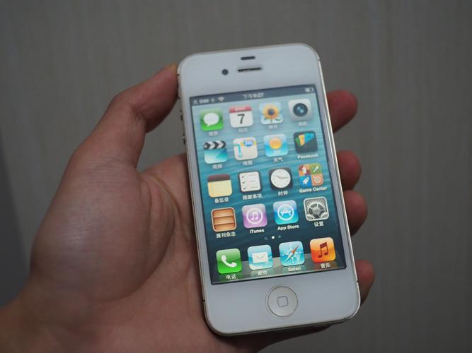 iPhone 4为何是一代神机？(苹果iphone4多少钱)  第3张