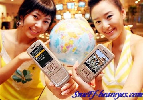 三星手机在韩国的价钱折合人民币大概多少钱？(韩国买三星手机多少钱)  第3张