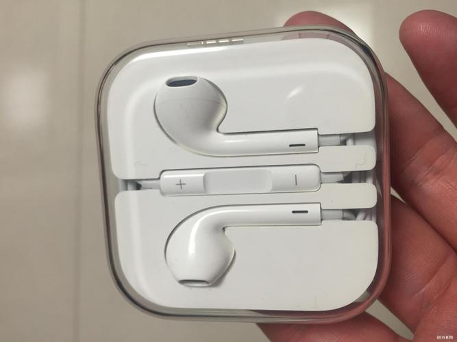 苹果6的耳机可以用于苹果14吗？(苹果6蓝牙耳机多少钱)  第1张