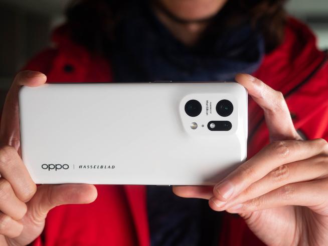 oppo手机拍照想要白色背景如何设置？(oppofind7加美颜多少钱)  第1张