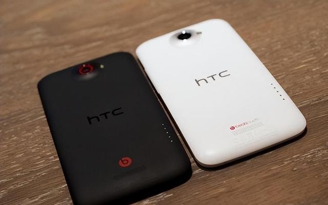 HTC触屏手机，3.5英寸，换个屏幕多少钱？内屏多少？外屏多少？(htc手机换屏多少钱)  第3张
