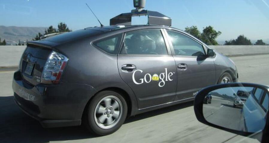 google无人驾驶的核心价值？(谷歌值多少钱)  第2张