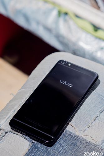 vivox7手机有多高？vivox7长宽高多少  第2张