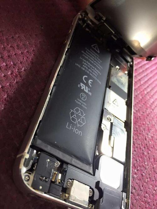 苹果原装拆机电池回收（苹果换电池回收就不值钱了吗）  第1张
